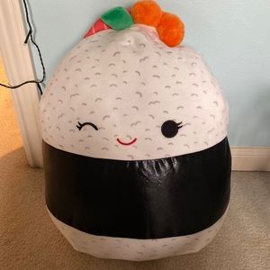 Jayia the sushi Squishmallow
